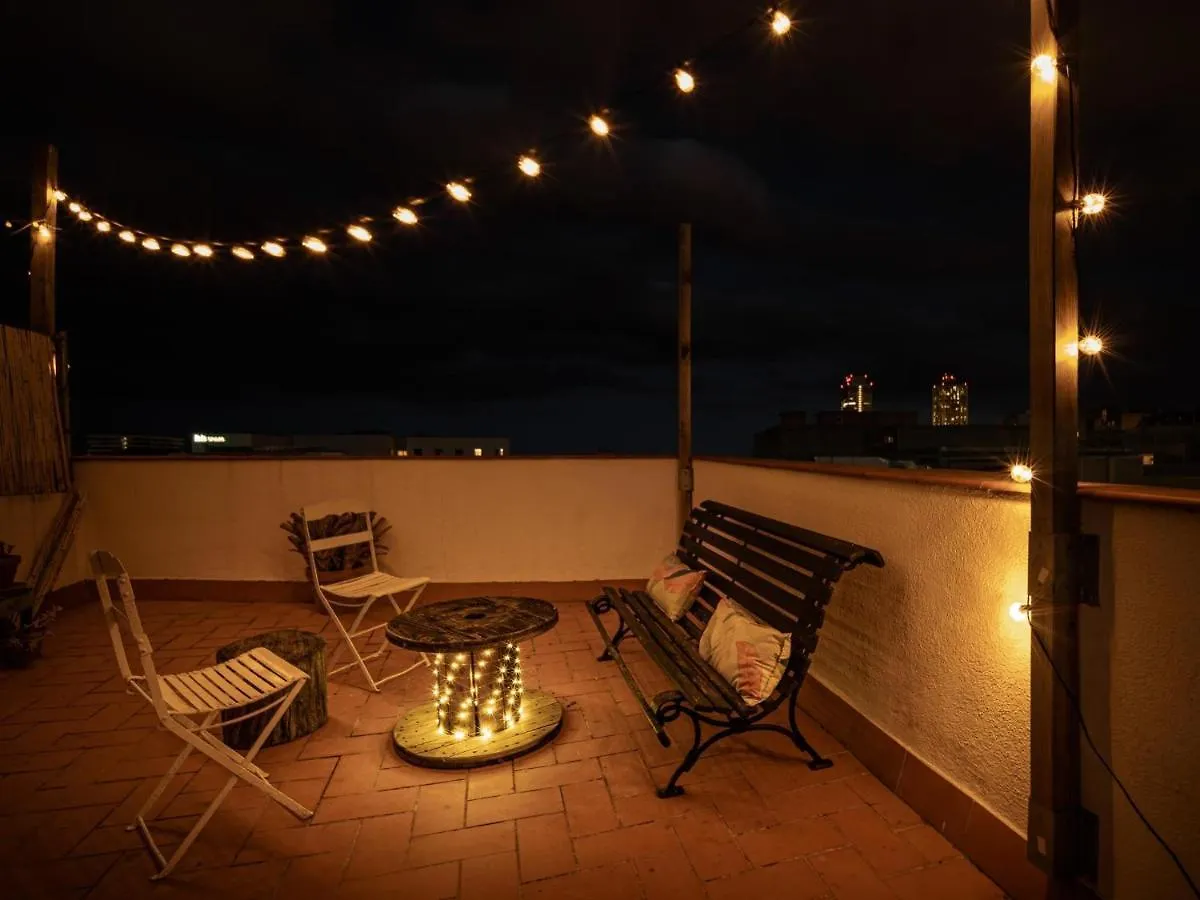 White Penthouse Daire Barselona